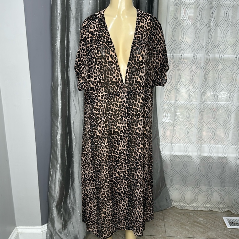 Women’s Leopard Print Sheer Maxi-Cover-Up Size L-XL